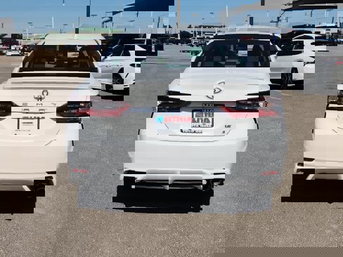 Certified 2023 Toyota Camry SE image 13