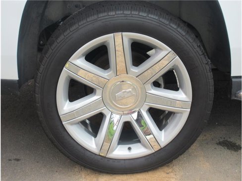 Used 2017 Cadillac Escalade Luxury image 35