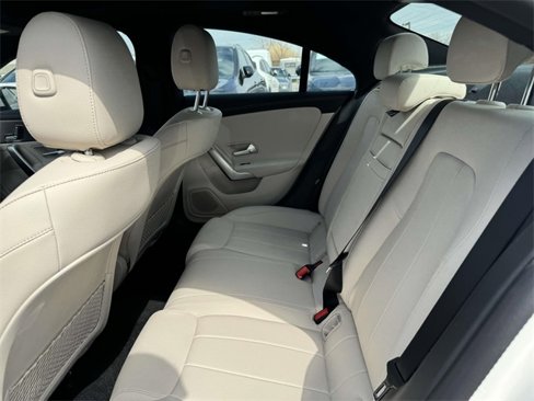 Used 2025 Mercedes-Benz CLA 250 4MATIC image 32