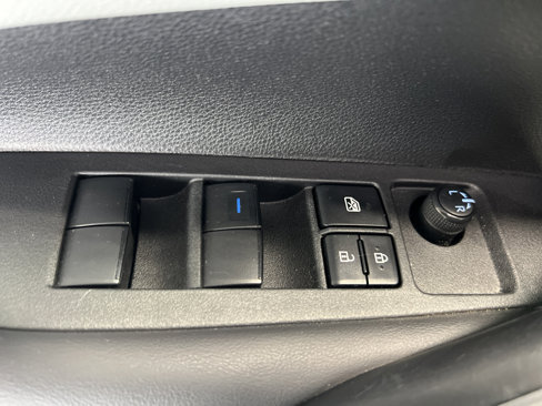 Used 2021 Toyota Corolla SE image 23