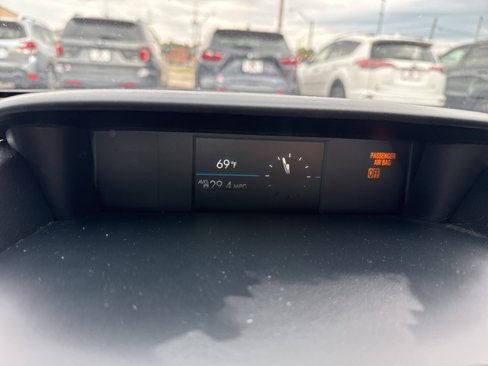 Used 2015 Subaru Forester 2.5i Premium w/ All-Weather Package image 25