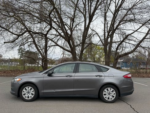Used 2013 Ford Fusion S image 5