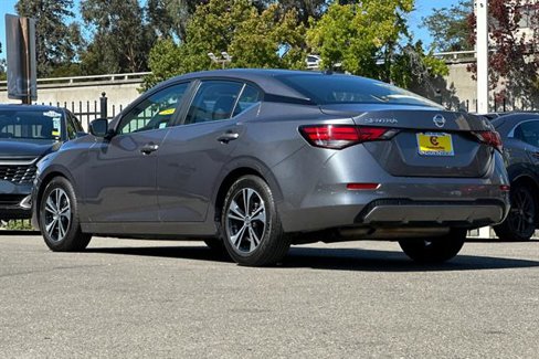 Used 2023 Nissan Sentra SV image 6