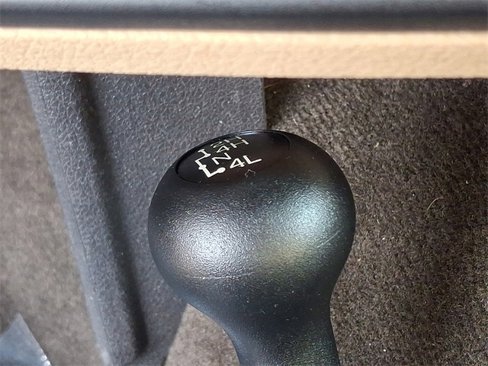 Used 2016 Ford F250 XLT w/ XLT Premium Package image 22
