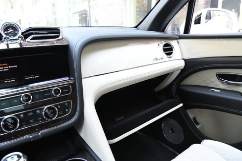 New 2025 Bentley Bentayga Extended Wheelbase image 19