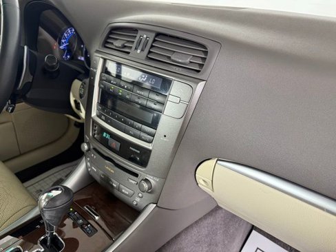 Used 2011 Lexus IS 250 image 40