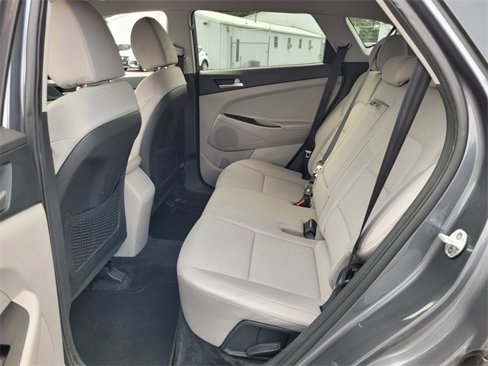 Used 2019 Hyundai Tucson SE image 8