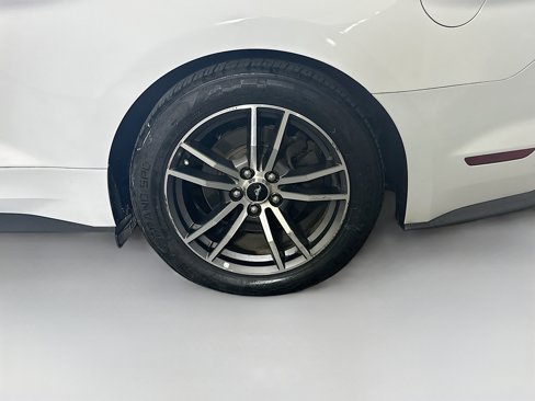 Used 2017 Ford Mustang Premium image 11