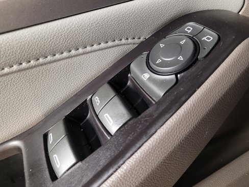 Used 2019 Chevrolet Traverse LT image 27
