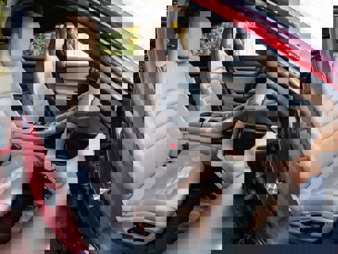Certified 2022 Porsche Taycan 4S image 33