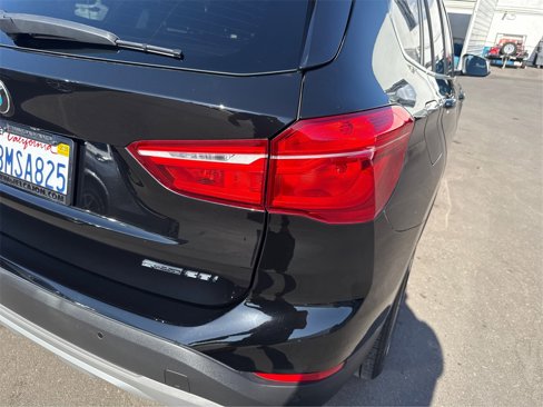 Used 2019 BMW X1 sDrive28i w/ Convenience Package image 17