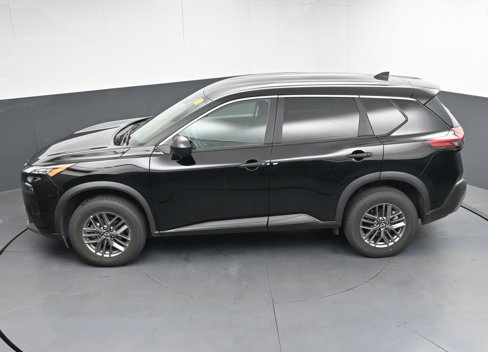 Certified 2023 Nissan Rogue S image 36