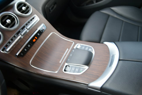 Used 2022 Mercedes-Benz GLC 300 image 32