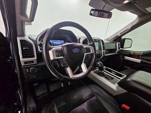 Used 2017 Ford F150 Lariat w/ Equipment Group 501A Mid image 9