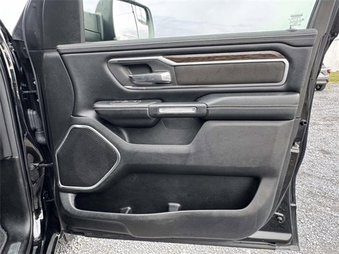 Used 2020 RAM 1500 Laramie image 13