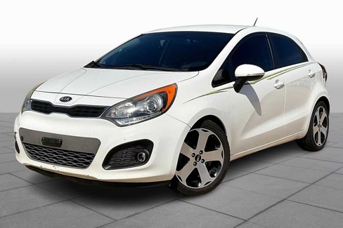 Used 2014 Kia Rio SX image 2