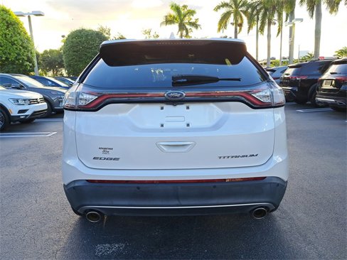 Used 2018 Ford Edge Titanium w/ Equipment Group 301A image 5