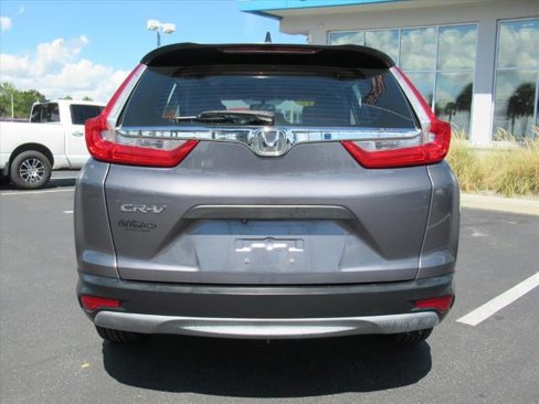 Used 2017 Honda CR-V LX image 6