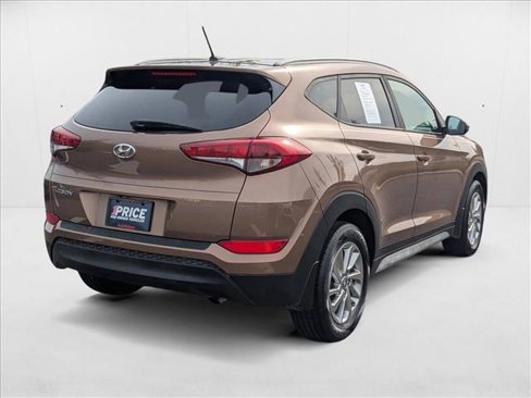 Used 2017 Hyundai Tucson SE image 5