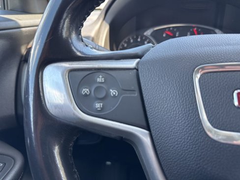 Used 2019 GMC Terrain SLE image 16