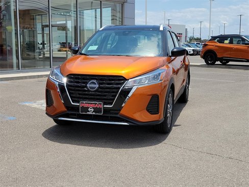 New 2024 Nissan Kicks SV image 4
