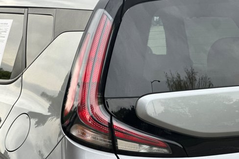 Used 2024 Kia Soul LX w/ Option Group 015 image 30