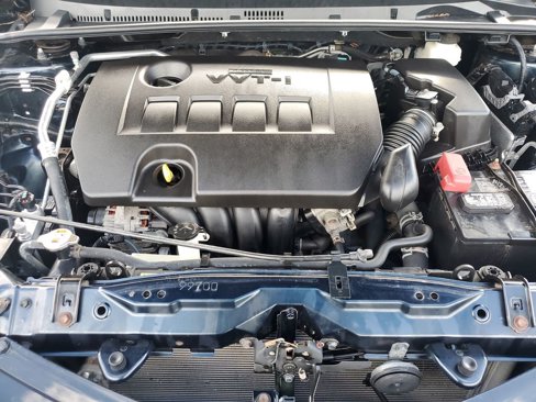 Used 2017 Toyota Corolla LE image 22
