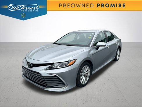 Used 2023 Toyota Camry LE image 1