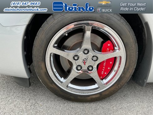 Used 1998 Chevrolet Corvette Convertible w/ Memory Pkg image 16
