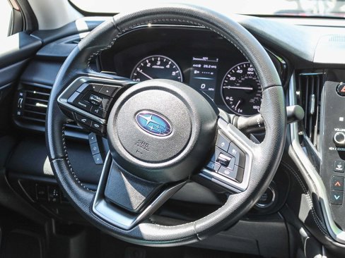 Used 2022 Subaru Outback Premium image 15
