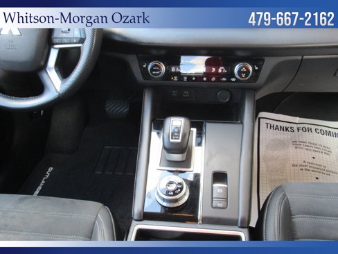 Used 2023 Mitsubishi Outlander SE image 40