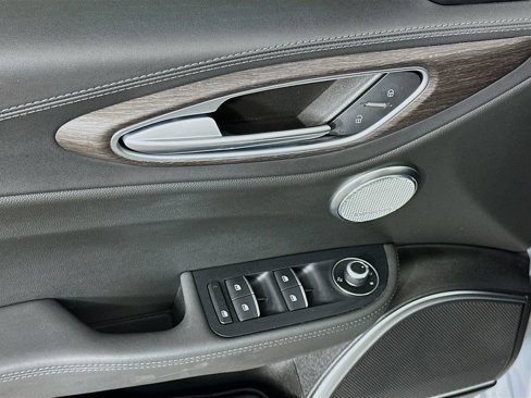 Used 2022 Alfa Romeo Giulia Ti image 18