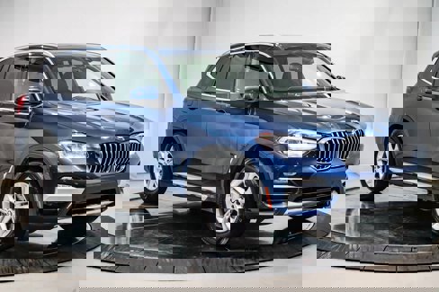 Used 2019 BMW X3 sDrive30i w/ Driving Assistance Package image 5