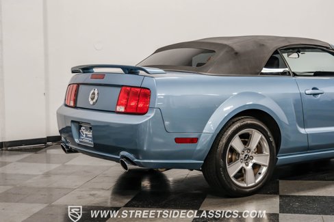 Used 2006 Ford Mustang GT image 25