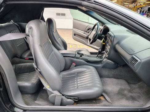 Used 1999 Chevrolet Camaro Z28 image 11