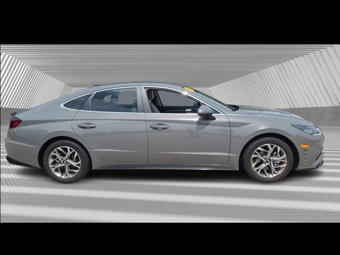 Used 2022 Hyundai Sonata SEL image 3