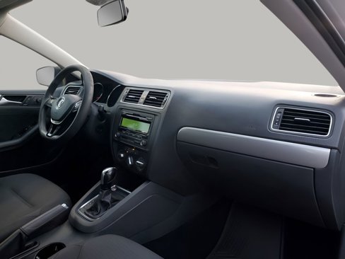 Used 2015 Volkswagen Jetta SE image 14