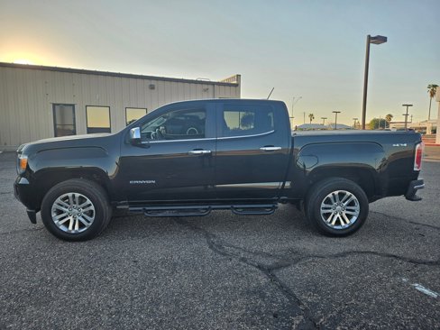 Used 2015 GMC Canyon SLT w/ Driver Alert Package image 2