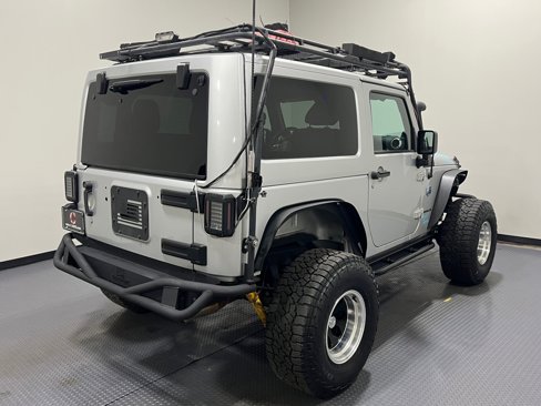 Used 2012 Jeep Wrangler Sahara image 23