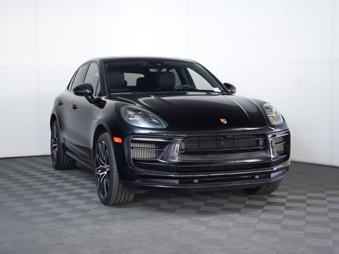 Certified 2022 Porsche Macan S image 8
