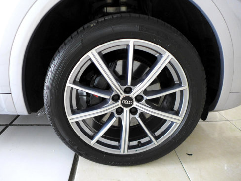 Used 2021 Audi SQ5 Premium Plus w/ Premium Plus Package image 92