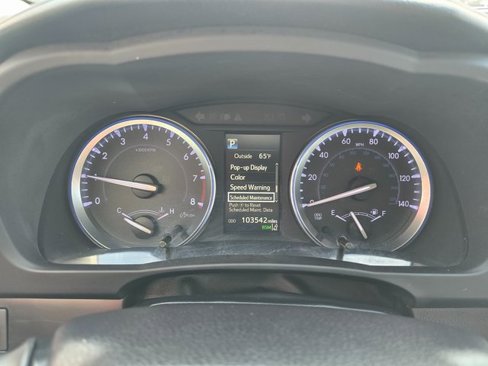 Used 2018 Toyota Highlander XLE image 11
