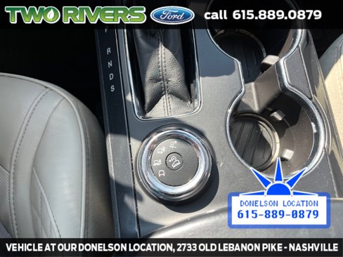 Used 2018 Ford Explorer Platinum image 27