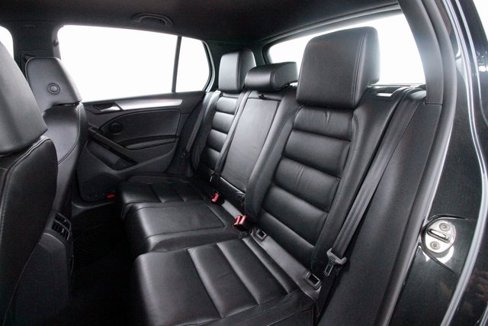 Used 2013 Volkswagen Golf R 4-Door image 26