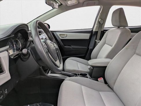 Used 2014 Toyota Corolla LE image 15