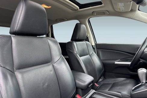 Used 2016 Honda CR-V Touring image 31