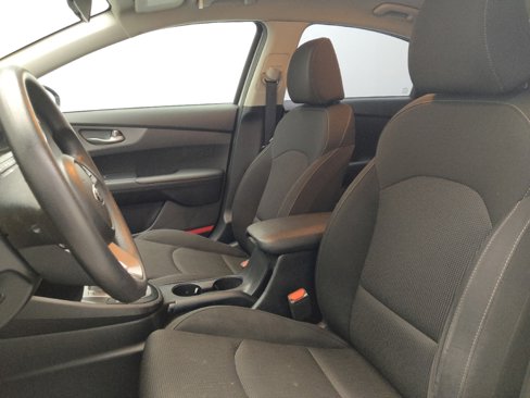 Used 2020 Kia Forte LXS image 17
