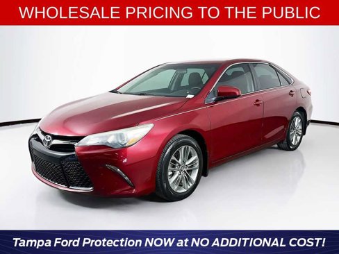 Used 2016 Toyota Camry SE image 1