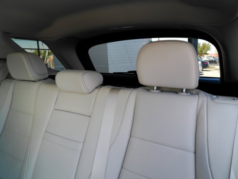Certified 2021 Mercedes-Benz GLE 350 w/ AMG Line Exterior image 17