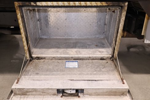 Used 2018 Ford F550 2WD Regular Cab Super Duty image 12